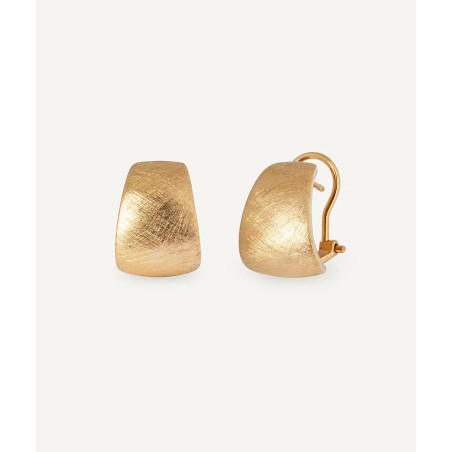 Pendientes con cierre omega  chapados en oro Vidal y vidal G4022