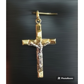 Cruz con Cristo oro bicolor 18 kt 1CR-349